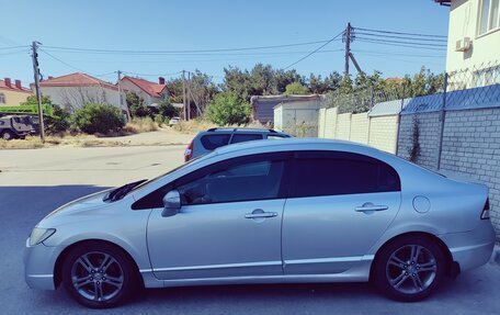 Honda Civic VIII, 2008 год, 700 000 рублей, 3 фотография