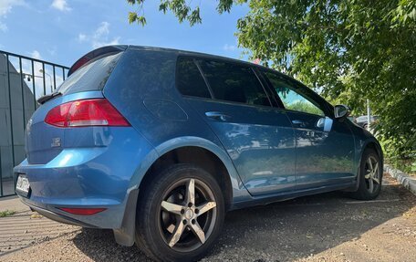 Volkswagen Golf VII, 2013 год, 890 000 рублей, 2 фотография