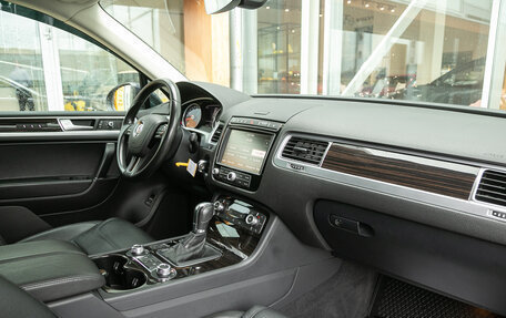 Volkswagen Touareg III, 2017 год, 3 445 000 рублей, 25 фотография