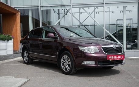 Skoda Superb III рестайлинг, 2012 год, 998 000 рублей, 11 фотография