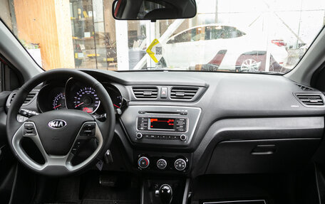 KIA Rio III рестайлинг, 2015 год, 899 000 рублей, 4 фотография