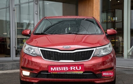 KIA Rio III рестайлинг, 2015 год, 899 000 рублей, 17 фотография