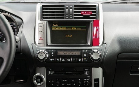 Toyota Land Cruiser Prado 150 рестайлинг 2, 2010 год, 2 498 000 рублей, 2 фотография
