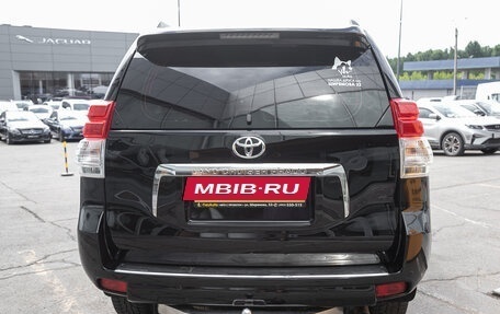 Toyota Land Cruiser Prado 150 рестайлинг 2, 2010 год, 2 498 000 рублей, 13 фотография