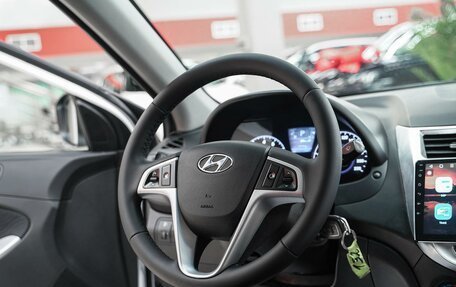 Hyundai Solaris II рестайлинг, 2014 год, 899 000 рублей, 11 фотография