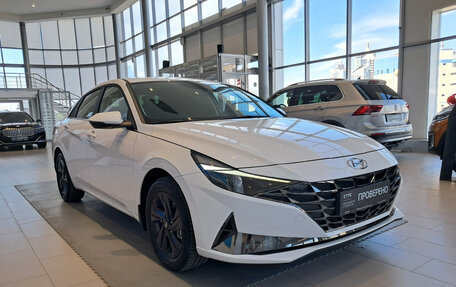 Hyundai Elantra, 2023 год, 2 312 000 рублей, 3 фотография