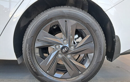 Hyundai Elantra, 2023 год, 2 312 000 рублей, 18 фотография