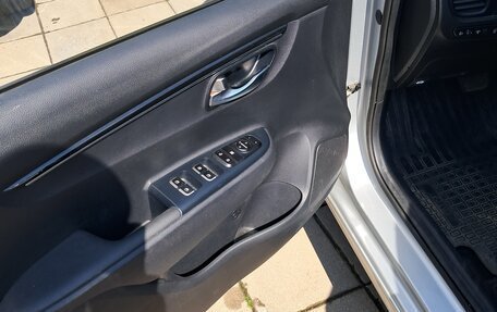 KIA Rio IV, 2018 год, 1 400 000 рублей, 15 фотография