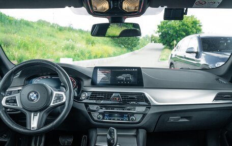 BMW 5 серия, 2019 год, 4 999 999 рублей, 27 фотография