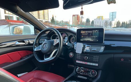 Mercedes-Benz CLS, 2016 год, 2 990 000 рублей, 15 фотография