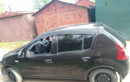 Renault Sandero I, 2011 год, 489 000 рублей, 2 фотография