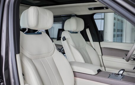 Land Rover Range Rover IV рестайлинг, 2025 год, 27 000 000 рублей, 8 фотография