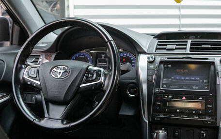Toyota Camry, 2016 год, 1 997 000 рублей, 3 фотография