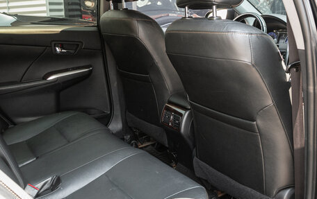 Toyota Camry, 2016 год, 1 997 000 рублей, 5 фотография