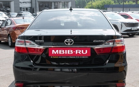 Toyota Camry, 2016 год, 1 997 000 рублей, 15 фотография