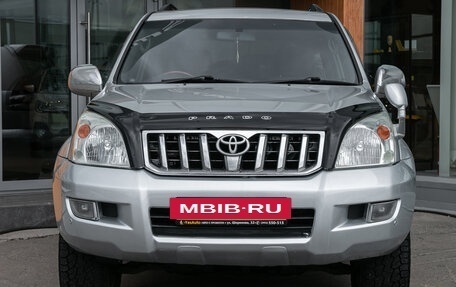 Toyota Land Cruiser Prado 120 рестайлинг, 2003 год, 1 599 000 рублей, 13 фотография