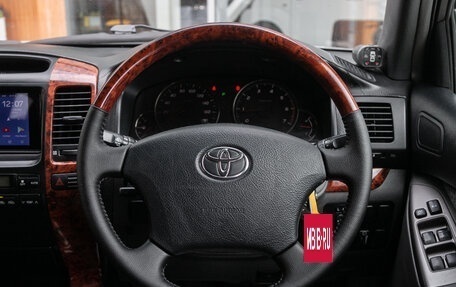 Toyota Land Cruiser Prado 120 рестайлинг, 2003 год, 1 599 000 рублей, 24 фотография