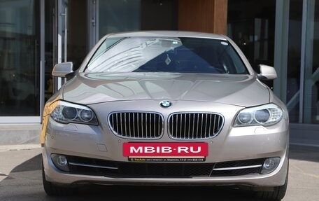 BMW 5 серия, 2011 год, 1 597 000 рублей, 14 фотография