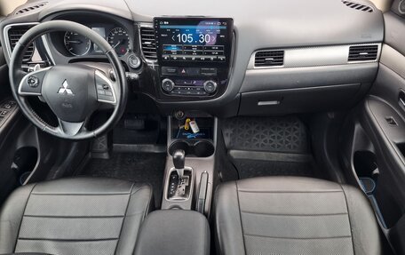 Mitsubishi Outlander III рестайлинг 3, 2012 год, 1 350 000 рублей, 11 фотография