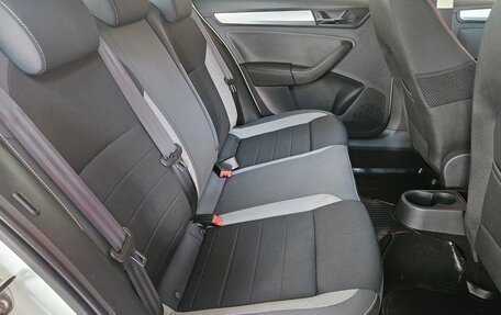 Skoda Rapid I, 2017 год, 945 000 рублей, 12 фотография