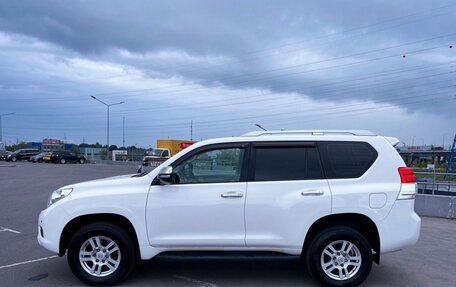 Toyota Land Cruiser Prado 150 рестайлинг 2, 2010 год, 2 450 000 рублей, 2 фотография