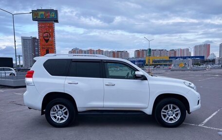 Toyota Land Cruiser Prado 150 рестайлинг 2, 2010 год, 2 450 000 рублей, 6 фотография