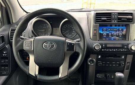 Toyota Land Cruiser Prado 150 рестайлинг 2, 2010 год, 2 450 000 рублей, 16 фотография