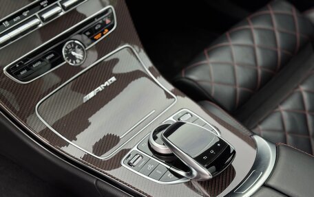 Mercedes-Benz C-Класс AMG, 2015 год, 4 600 000 рублей, 30 фотография