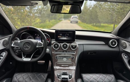Mercedes-Benz C-Класс AMG, 2015 год, 4 600 000 рублей, 35 фотография