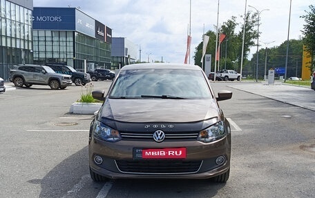 Volkswagen Polo VI (EU Market), 2015 год, 881 000 рублей, 2 фотография