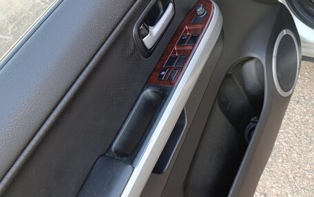 Suzuki Grand Vitara, 2008 год, 600 000 рублей, 3 фотография