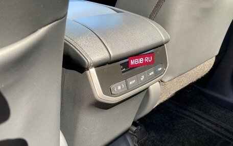 Toyota Highlander, 2024 год, 5 300 000 рублей, 19 фотография