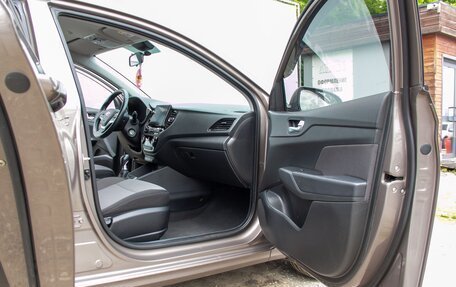 Hyundai Solaris II рестайлинг, 2022 год, 1 675 000 рублей, 9 фотография