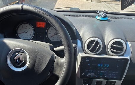Renault Logan I, 2011 год, 650 000 рублей, 11 фотография