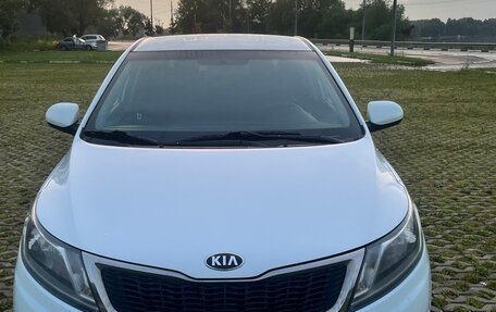 KIA Rio III рестайлинг, 2014 год, 950 000 рублей, 11 фотография