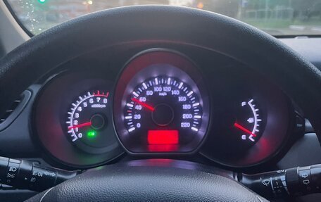 KIA Rio III рестайлинг, 2014 год, 950 000 рублей, 12 фотография