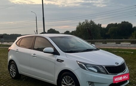 KIA Rio III рестайлинг, 2014 год, 950 000 рублей, 5 фотография