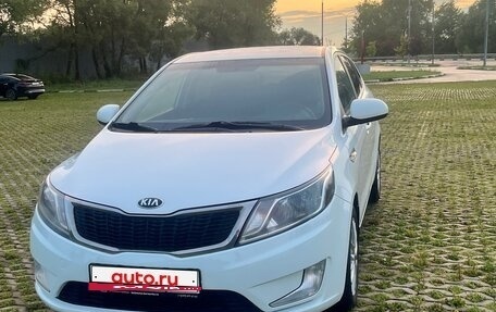 KIA Rio III рестайлинг, 2014 год, 950 000 рублей, 3 фотография