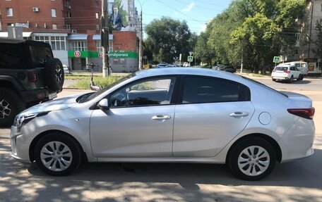 KIA Rio IV, 2021 год, 1 500 000 рублей, 2 фотография