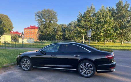 Audi A8, 2018 год, 4 400 000 рублей, 6 фотография