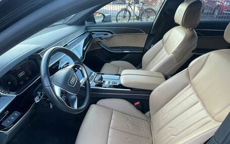 Audi A8, 2018 год, 4 400 000 рублей, 9 фотография