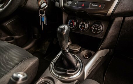 Mitsubishi ASX I рестайлинг, 2013 год, 1 100 000 рублей, 18 фотография