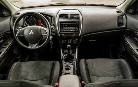 Mitsubishi ASX I рестайлинг, 2013 год, 1 100 000 рублей, 13 фотография