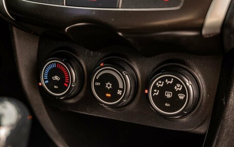 Mitsubishi ASX I рестайлинг, 2013 год, 1 100 000 рублей, 17 фотография