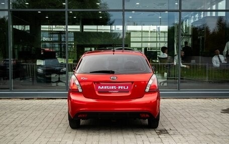 KIA Rio II, 2011 год, 700 000 рублей, 4 фотография