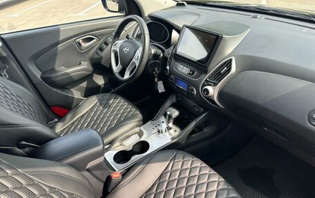 Hyundai ix35 I рестайлинг, 2011 год, 1 049 000 рублей, 12 фотография