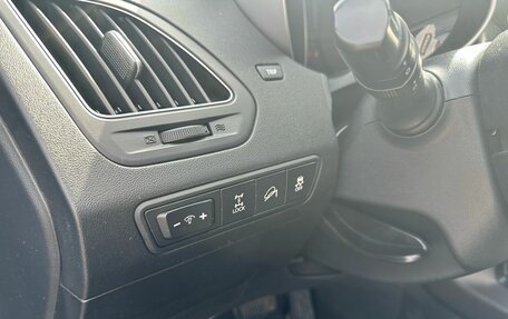 Hyundai ix35 I рестайлинг, 2011 год, 1 049 000 рублей, 15 фотография