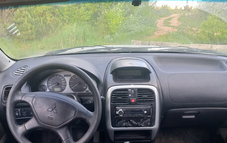 Mitsubishi Carisma I, 2003 год, 150 000 рублей, 9 фотография