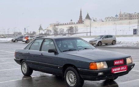 Audi 100, 1987 год, 650 000 рублей, 24 фотография