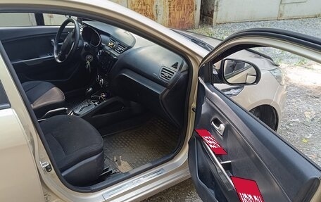 KIA Rio III рестайлинг, 2014 год, 860 000 рублей, 6 фотография